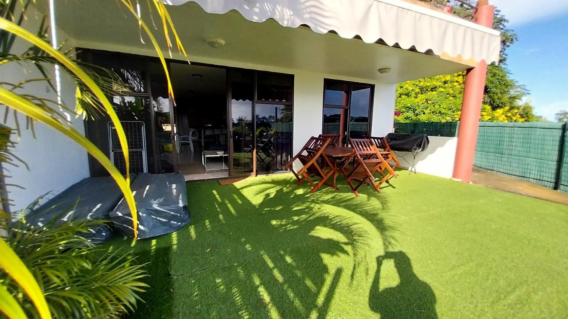 Tahiti - Amoe Condo Mahina