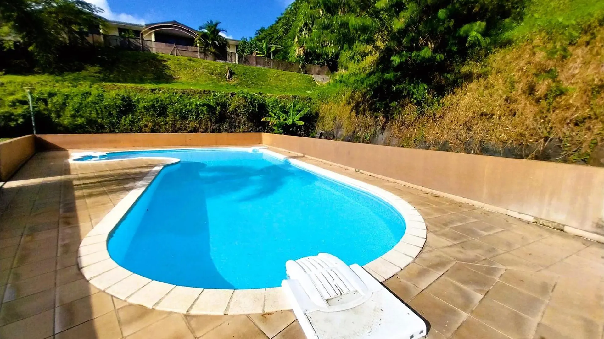 Tahiti - Amoe Condo Mahina